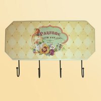 Wooden Wall Hanging W/4 Hooks