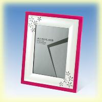 Metal Wooden Frame - Pink Color