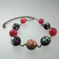 BEADED NECKLACE