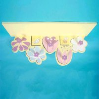 Flower Pattern Wall Plaque with Holders