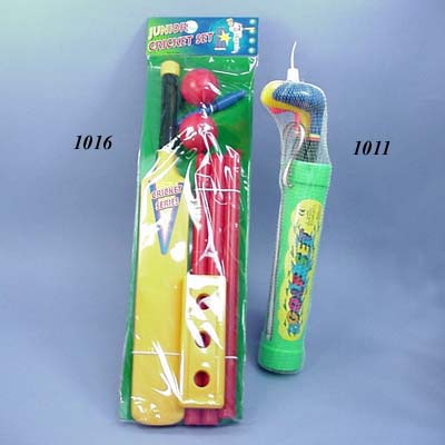 1011 Golf Set
1016 Junior Cricket Set