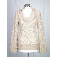 Long-Sleeved Pullover