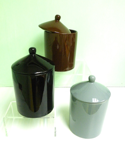 Stoneware- Dia 12 cm Jar with lid