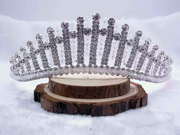 ELEGANT CRYSTAL WEDDING CROWNS