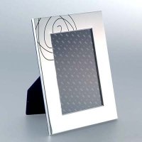 Sell Silver-plated 4R Photo Frame with Silkscreen Pattern