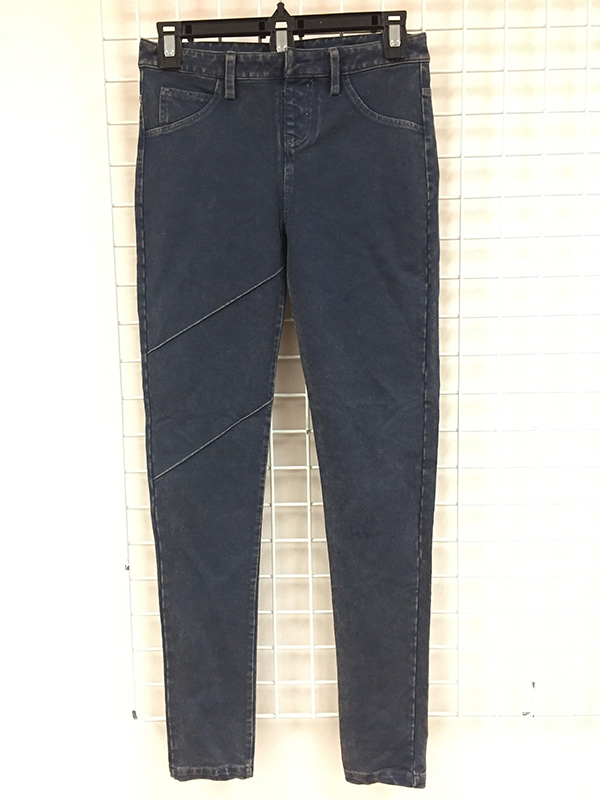 Cotton Poly Knitted Ladies Jeans with Antique L Washed