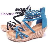 Ladies Fashion Casual Heeled Sandals/wedge Sandals