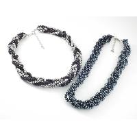 Twist crystal necklace