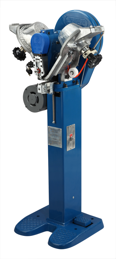 Automatic snsp fastening machie