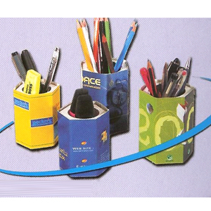 hexagonal pen stand (A)