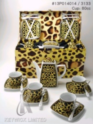 Porcelain SAFARI tea pot set with spoon
