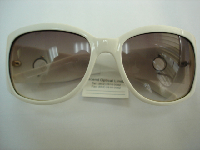 Sell Plastic Sunglasses