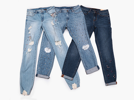 Ladies' embellished stretch jeans