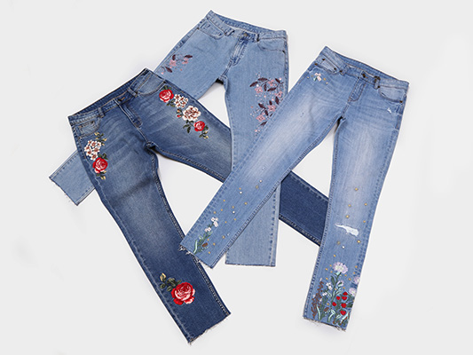 Ladies' embroidered stretch jeans