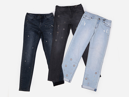 Ladies' embellished stretch jeans