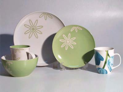 Sell Ceramic Dining Set & Coffee Mugs