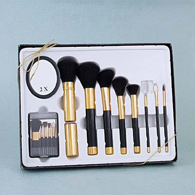 GIFT BOX - COSMETIC BRUSHES + MIRROR