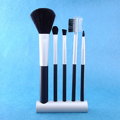 5 PCS COSMETIC BRUSH SET W/STAND