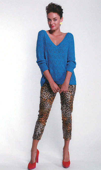 S227 Eyelette Lace Sweater S262 New Staple Pant