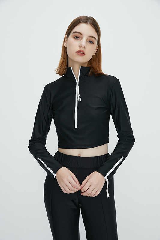 Cropped Zip Top