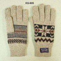 Knitted Gloves