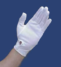 Nylon glove