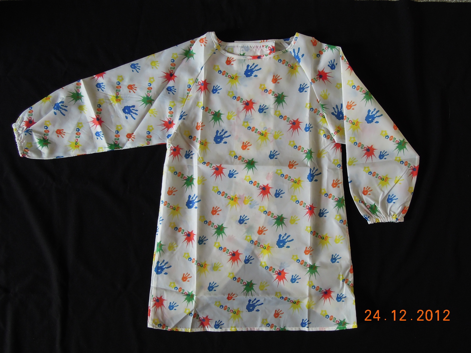 Children painting smock