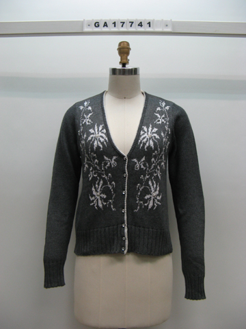 Ladies' Sweater