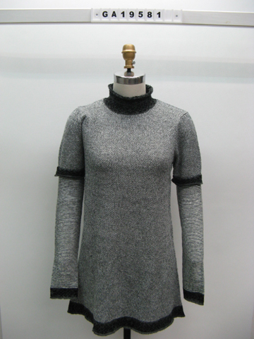 Ladies' Sweater