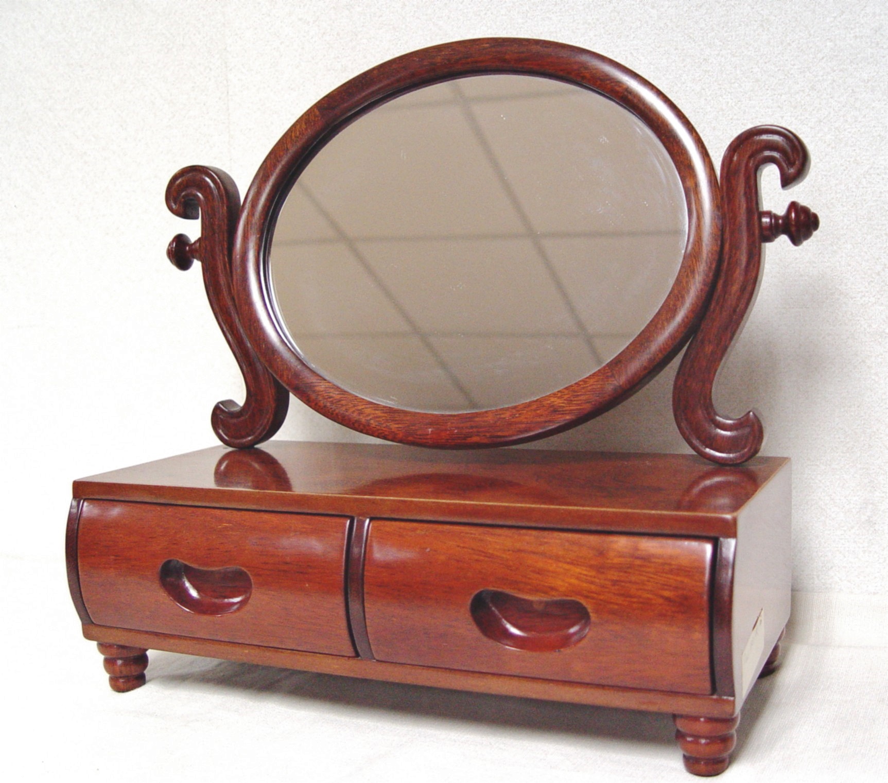 Sell Item No. Pw1007, Adjustable Desktop Mirror With Drawers