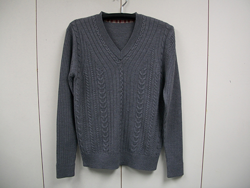 SWEATER WITH CABLE