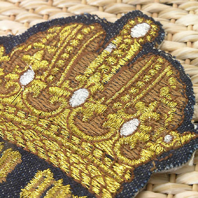 Metallic embroidery patch