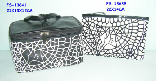 Vanity with flat pouch