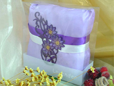 Single sachet with embroidery