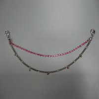 Double hook chain with diamonds