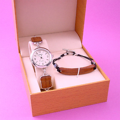 Sell Amazing Woody Link Watch with Woody Bracelet