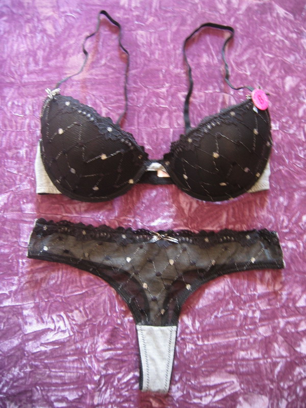 Sell BRA SET