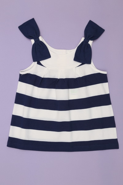 Girl's Knitted Vests