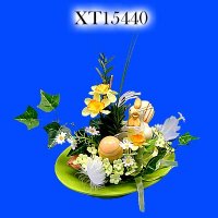 Easter Decoration - Ceramic Plate with Chicken/Egg/Narcissuss/Gypso/Ivy/Ribbon