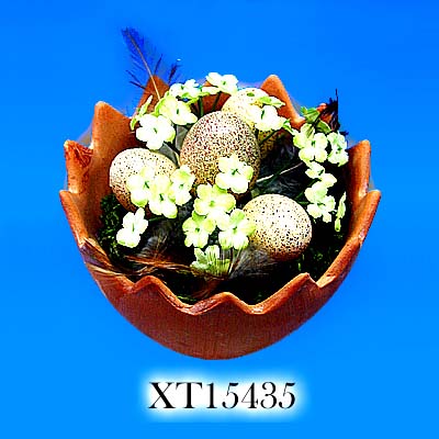 Easter Decoration - Egg Shape Basket with Egg and Gypso