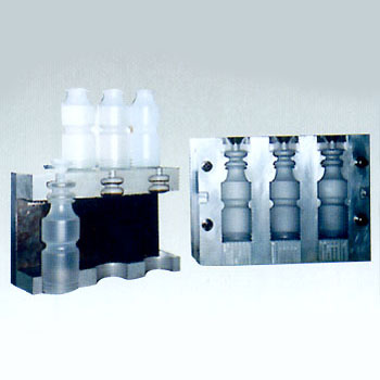 Three Cavities Blow Mold