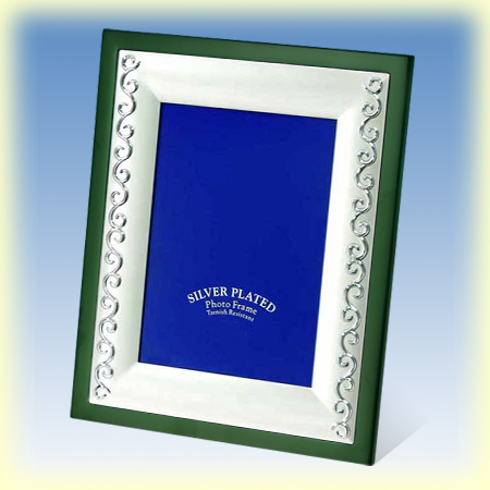 Sell Metal Wooden Frame - Dark Green Color