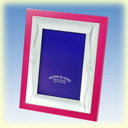 Sell Metal Wooden Frame - Pink Color