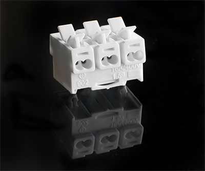Luminaire Connector