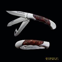 3-blade Knife With Wooden Handle