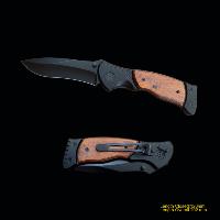 Folding Knife With Wooden Handle
