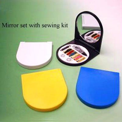 Mirror set with sewing kit