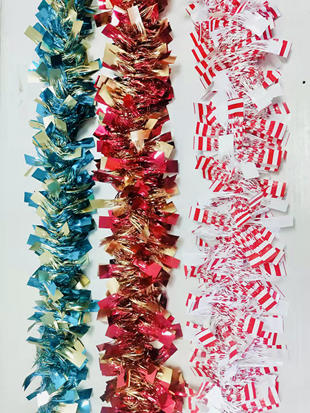 15cm x 1.8M Deluxe Holiday Decoration - Fancy Ribbon Garland