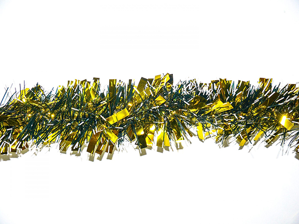 Christmas Holiday Celebration - 7cm x 1.8M Twinkle Tinsel