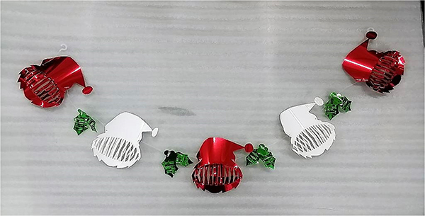 Fancy Santa Wall Garland